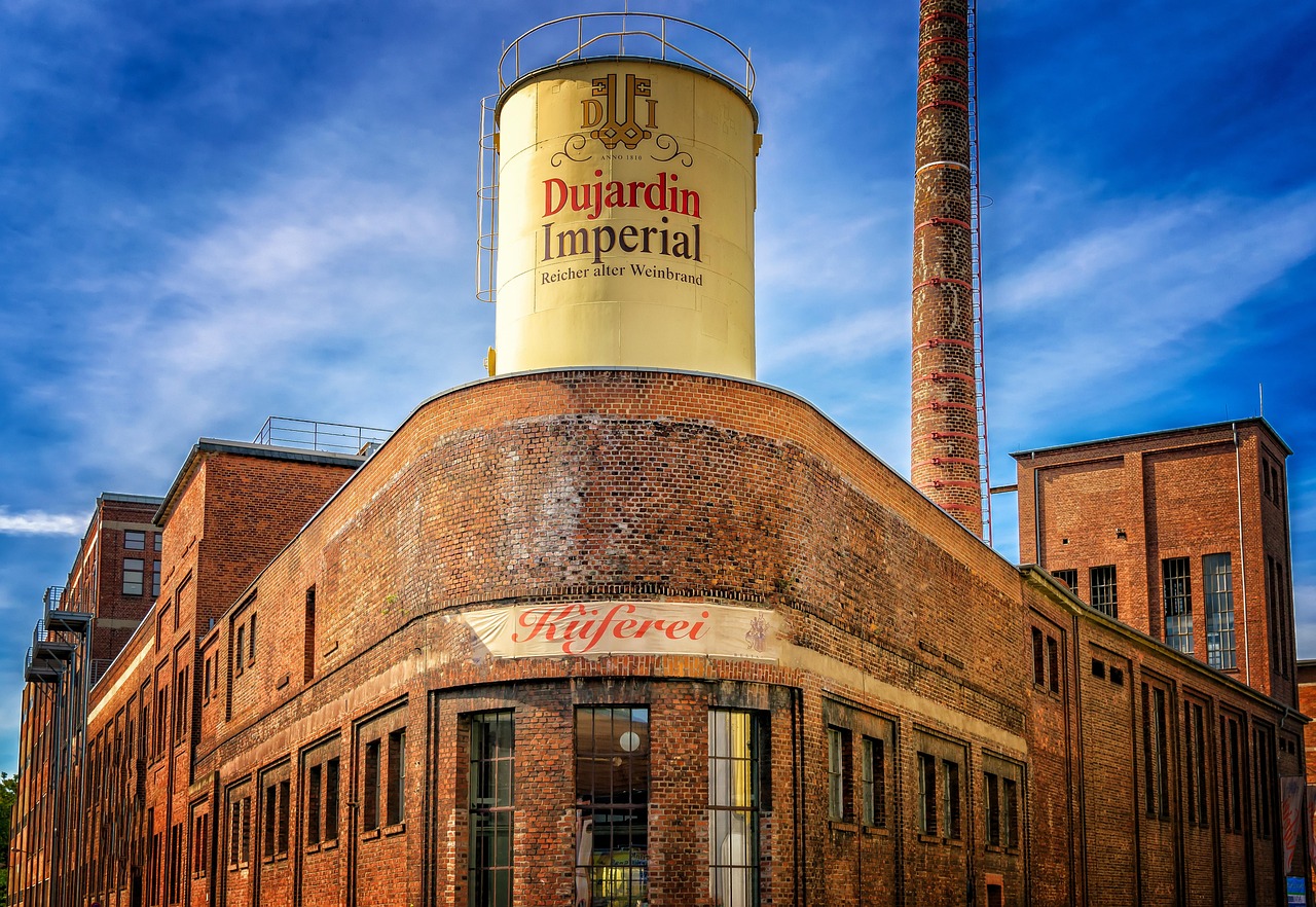 【前十国潮品牌有哪些,优秀的国潮品牌】