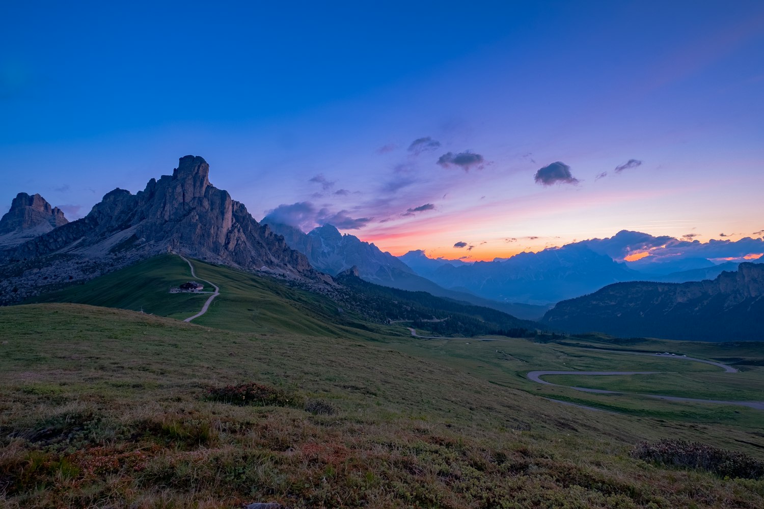 三清山二日游最佳路线(三清山玩两天买几次票) 三清山二日游最佳路线(三清山玩两天买几次票)